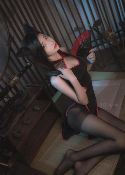 日美女逼逼_DVD免费播放