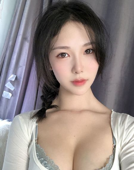 亚洲男人的天堂在线看网站_超清超清在线观看