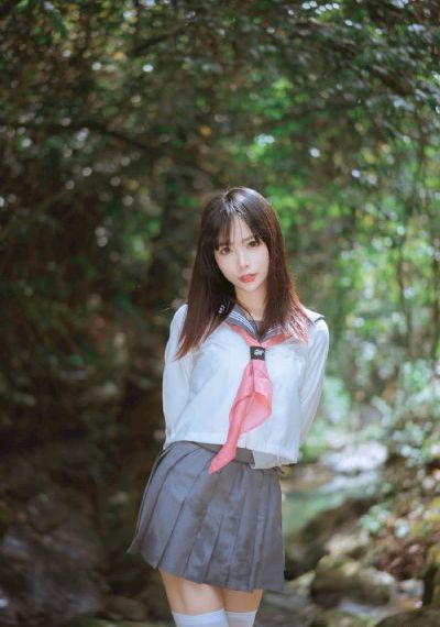 久久激情视频_超清完整在线观看